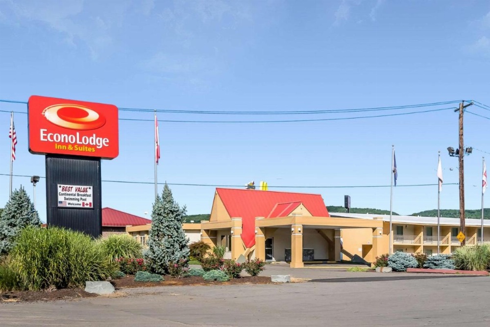 Econo Lodge Inn & Suites Binghamton Image 31